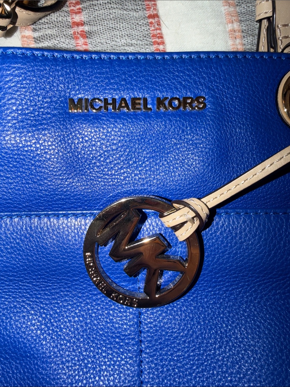 Michael Kors Cobalt Blue Leather Shoulder Bag with Tan Straps - Picture 4 of 5